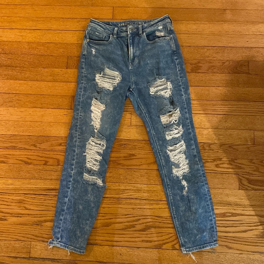 American Eagle Ripped Mom Jeans